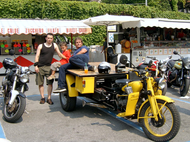 slideshow image